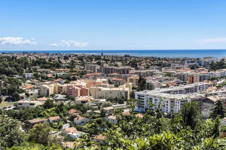 Intendance propriété Toulon